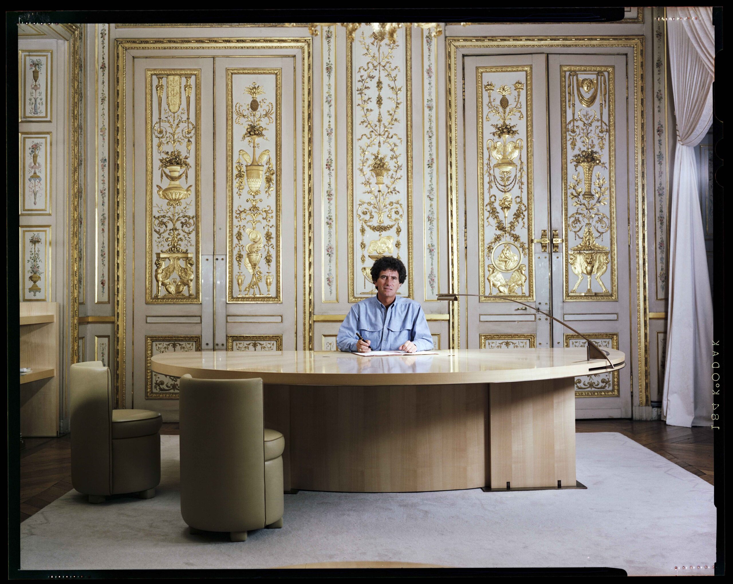 Andrée Putman (1925-2013), Bureau du ministre Jack Lang au ministère de la Culture, 1985. © DR © Adagp, Paris, 2022 