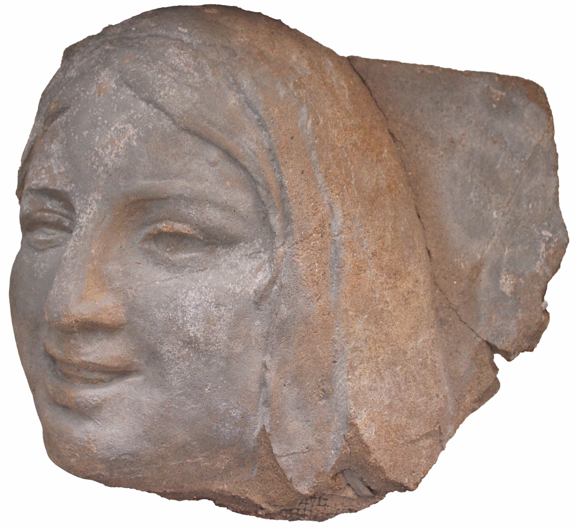 Fragment du relief des musiciens, ciment, h : 31 cm. © F. Collinot, MADVO