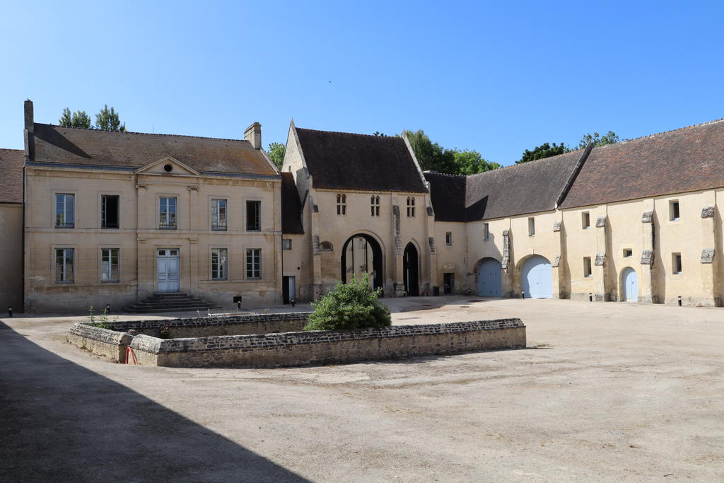 preview__imec-anciens-batiments-abbaye.JPG