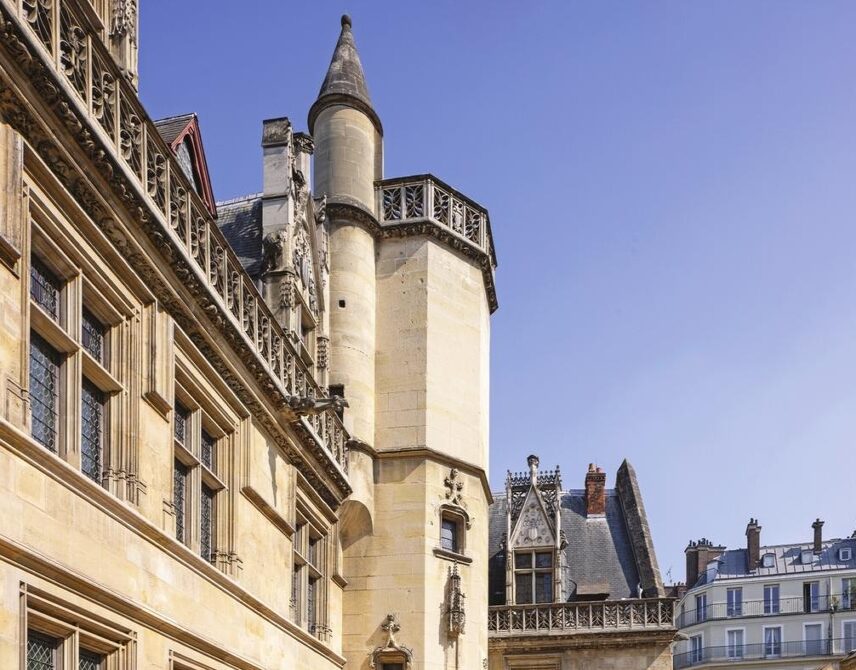 Cour de l’hôtel de Cluny.