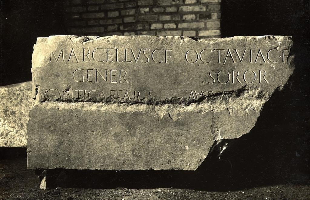 preview__inscription-funeraire-marcellus-octavie-mausolee-auguste-rome.jpg