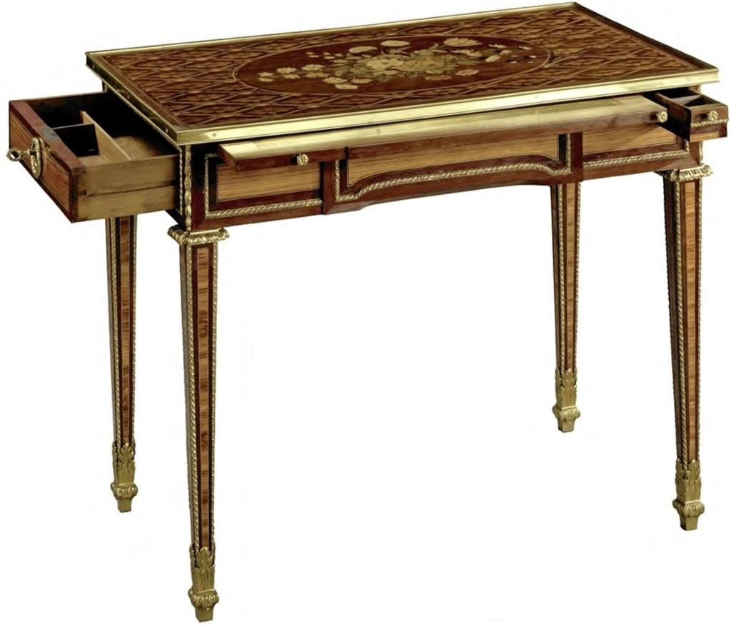 preview__riesener-table-a-ecrire-1780-marie-antoinette-petit-trianon-musee-chateau-versailles.jpg
