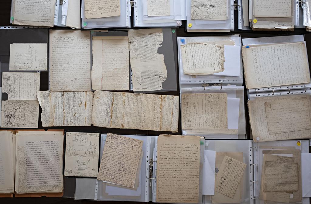 La Bibliothèque nationale de France souhaite acquérir un important fonds Proust, ici présenté chez Sotheby's, auprès d’héritiers de l’écrivain.