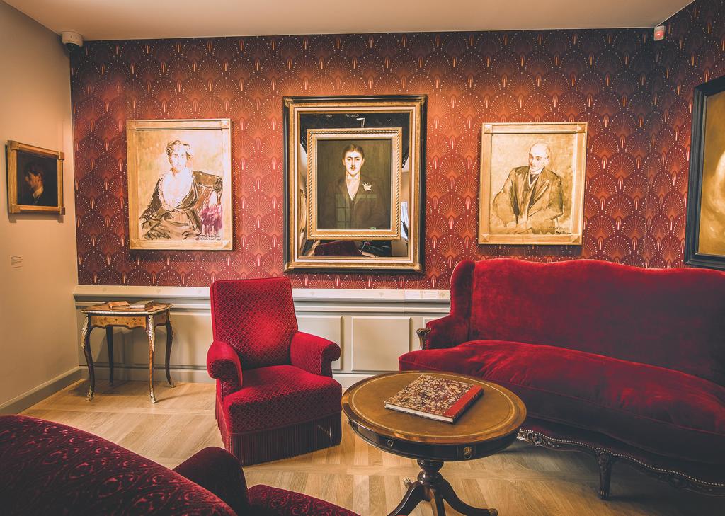 preview__salon-reception-villa-temps-retrouve-marcel-proust-cabourg.jpg