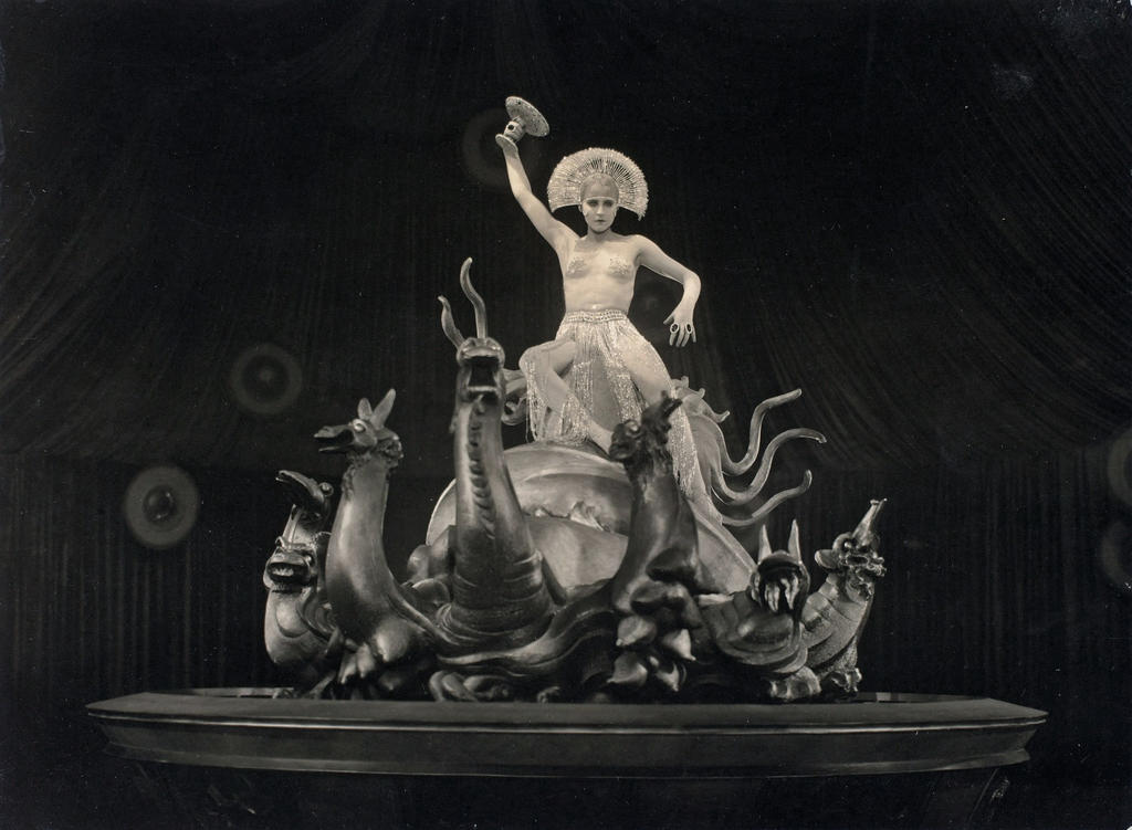 Fritz Lang, Metropolis, 1927. Photographie de plateau de Horst von Harbou. Paris, Cinémathèque française – Musée du Cinéma.