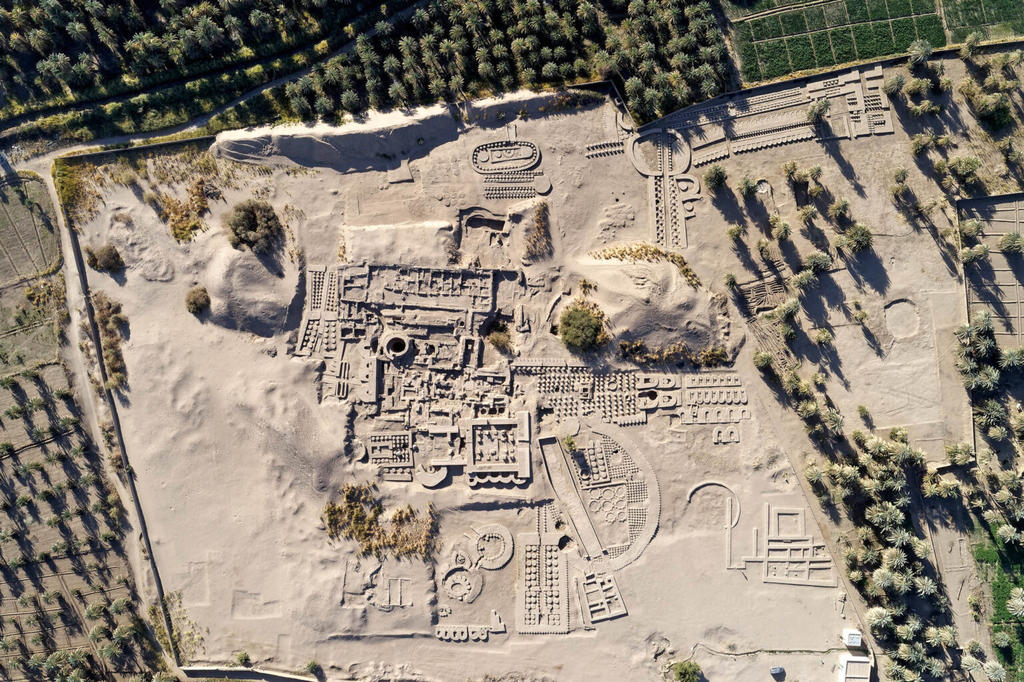 Vue générale du site de Doukki Gel, capitale du royaume de Kouch et ville sacrée des pharaons noirs au Soudan.