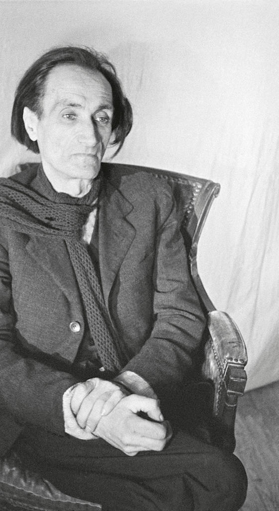 preview__denise-colomb-antonin-artaud-portrait-1947-mediatheque-du-patrimoine.jpg