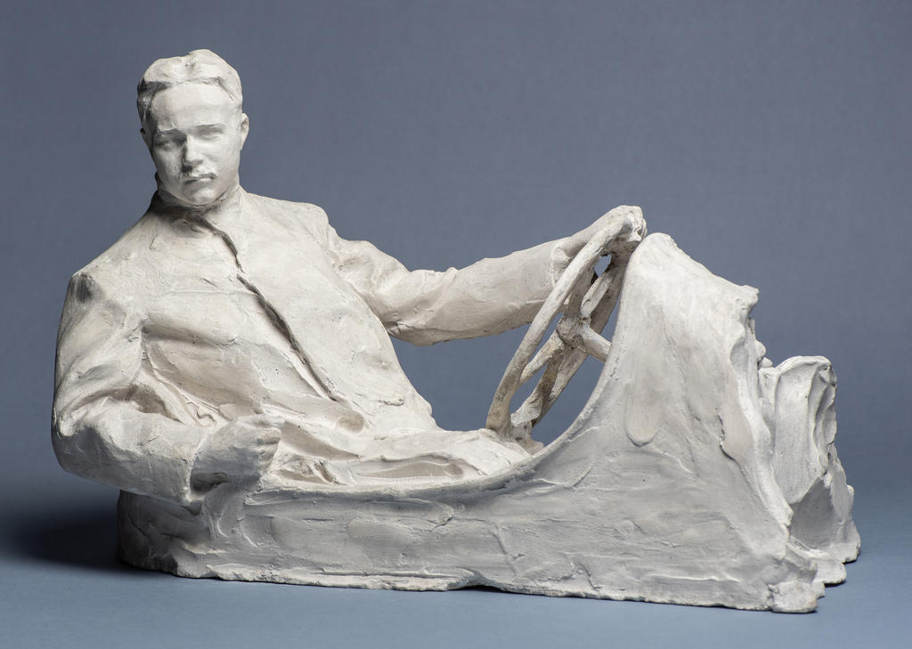 Paul Troubetzkoy (1866-1938),Jean Bugatti, vers 1930. Plâtre, 29 x 24 x 43 cm. Verbania, Museo del Paesaggio.